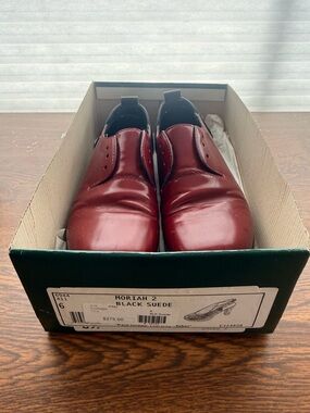 Women’s Slip-On Camper Dress Shoes in Burgundy